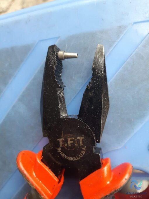 30540a5e4050a40efd41