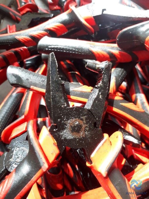 dc05c272f36e17304e7f