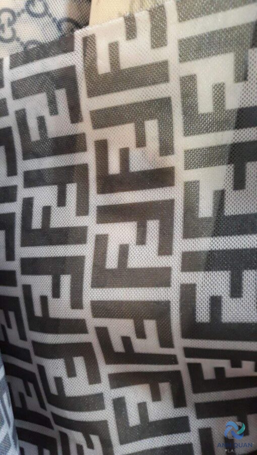 9949635accf234ac6de3